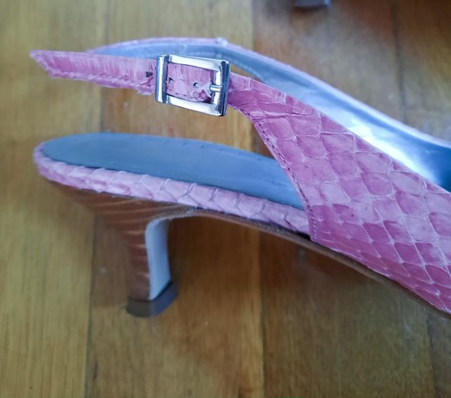 Salon abierto punta. Labrado t 38