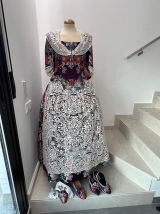 Traje de fallera completo 