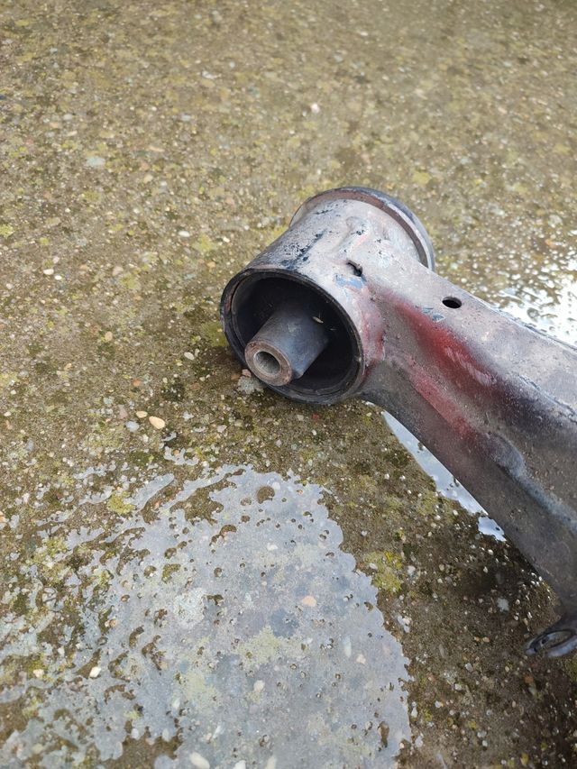 Puente trasero Opel corsa c