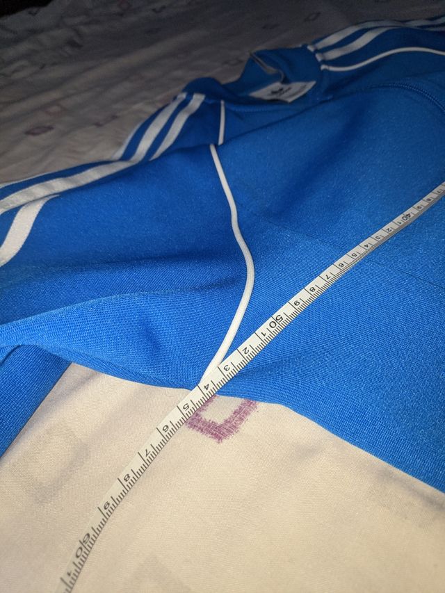Chaqueta Adidas Originals SST M como nueva 
