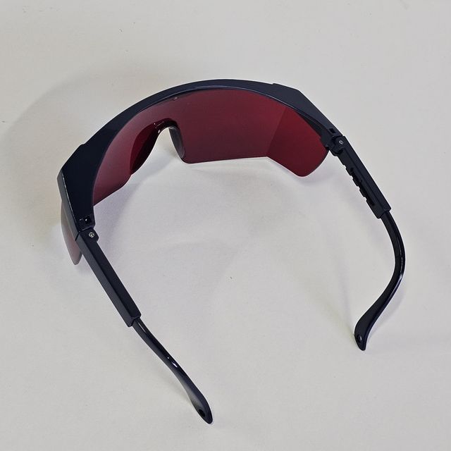 Occhiali di sicurezza laser regolabile