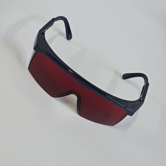 Occhiali di sicurezza laser regolabile