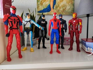 Muñecos superhéroes