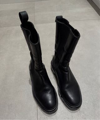 Botines de piel Uterqüe
