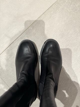 Botines de piel Uterqüe