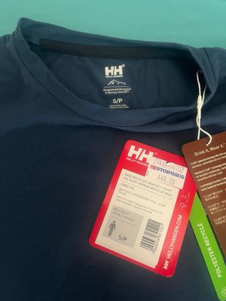 Camiseta helly hansen nueva