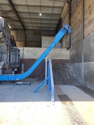 Molino triturador de chatarra DANIELI LYNXS