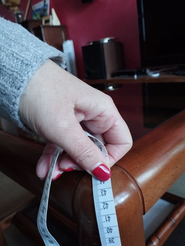 Mesa de centro o auxiliar de salón