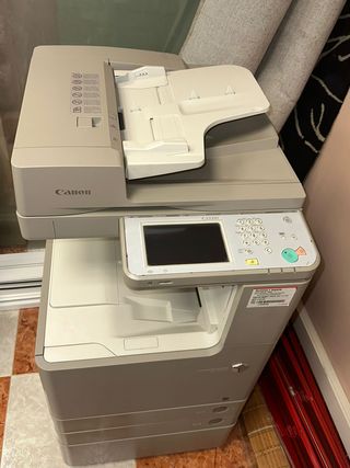 Fotocopiadora Canon C2220i