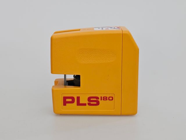 Tracciatore PLS 180 RED linee laser autolivellante