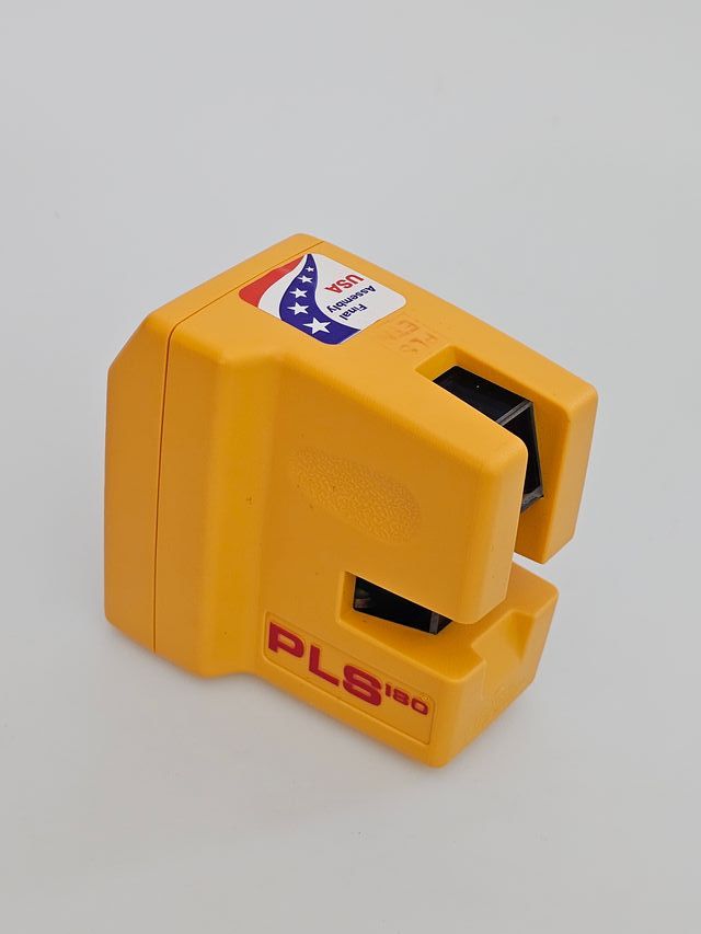 Tracciatore PLS 180 RED linee laser autolivellante