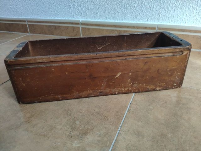 CAJON ANTIGUO MAQUINA DE COSER SINGER