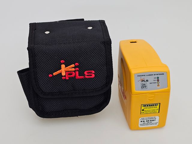 Tracciatore PLS 5 RED laser autolivellante PLS5