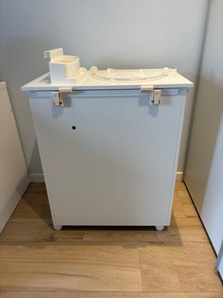 Comoda cambiador con bañera Micuna