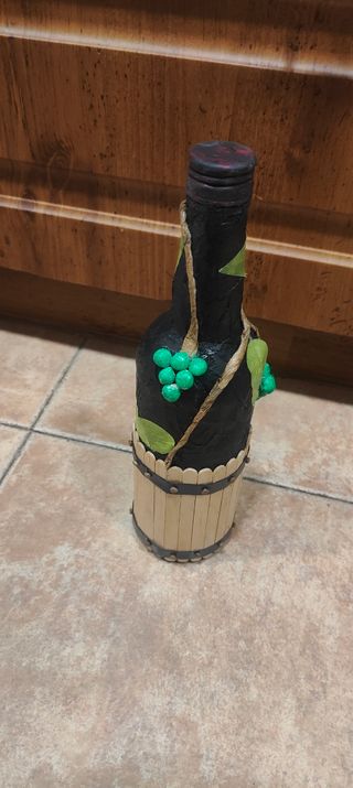 Botella decorada grande