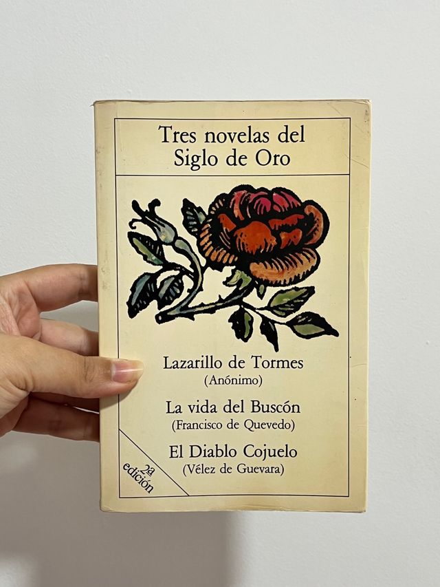 Libro con 3 novelas del siglo de oro
