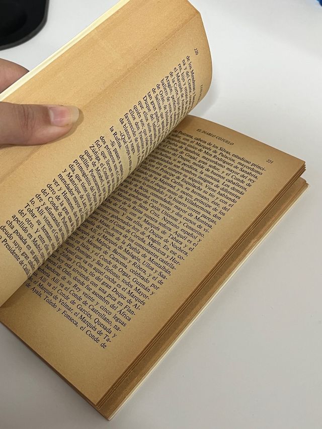 Libro con 3 novelas del siglo de oro