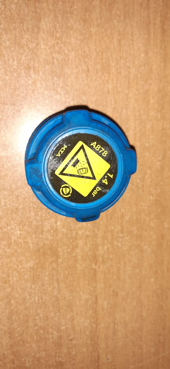 Tappo per serbatoio auto Acqua