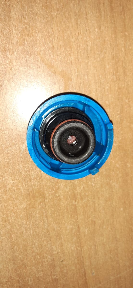 Tappo per serbatoio auto Acqua
