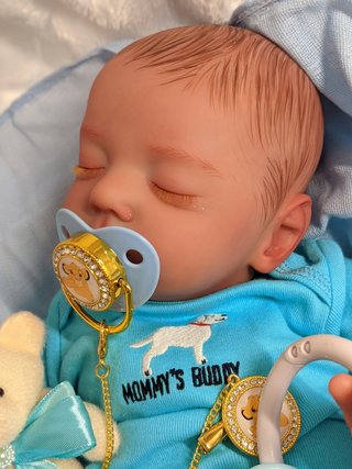 Reborn  niño súper precioso