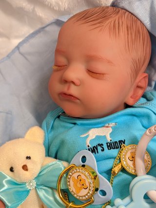 Reborn  niño súper precioso