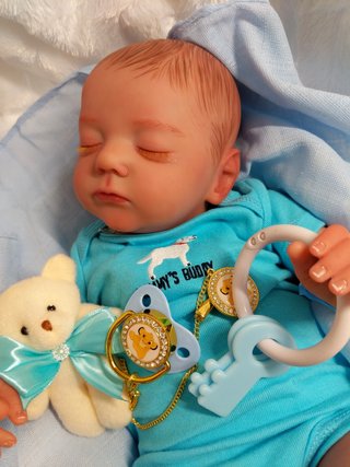 Reborn  niño súper precioso