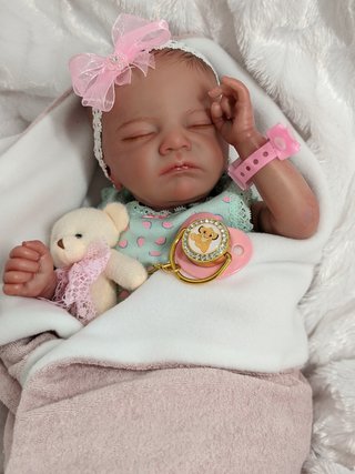 Reborn puedes venir a verla o te la puedo enviar