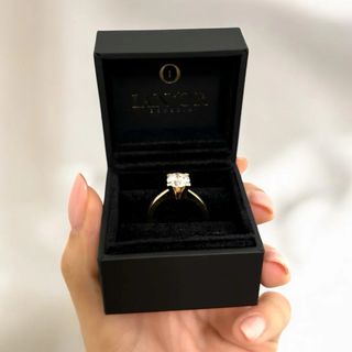 17772 Solitario de oro amarillo de 18kt y bte