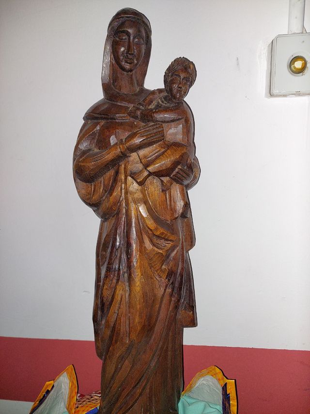Estatua demadera