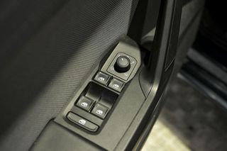 Seat Leon   SP 2.0 TDI 110kW DSG Style Go 