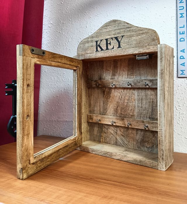 Caja de llaves madera!