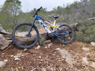 BICICLETA ELÉCTRICA HUSQVARNA 