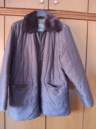 Rebajado abrigo chaquetón Burberry