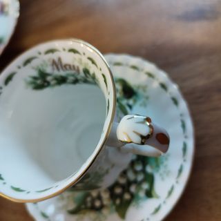 6 Tazas y platos café, Royal Albert, Flor del Mes.