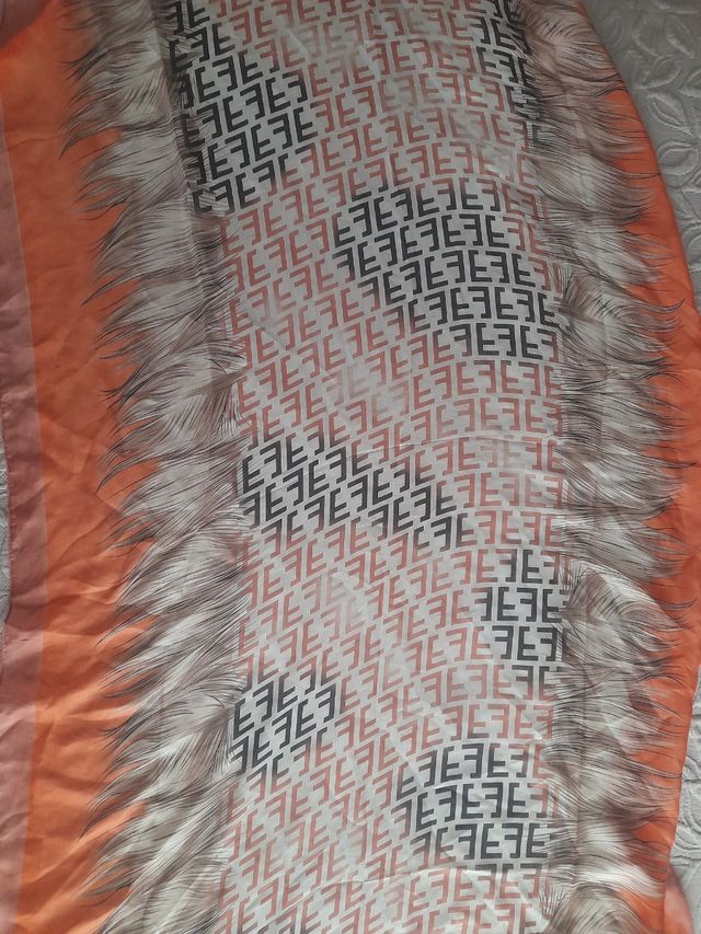 Sciarpa di seta gigante di ispirazione retrò vintage