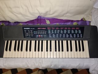 TECLADO CASIO DE SOBREMESA CTK 200