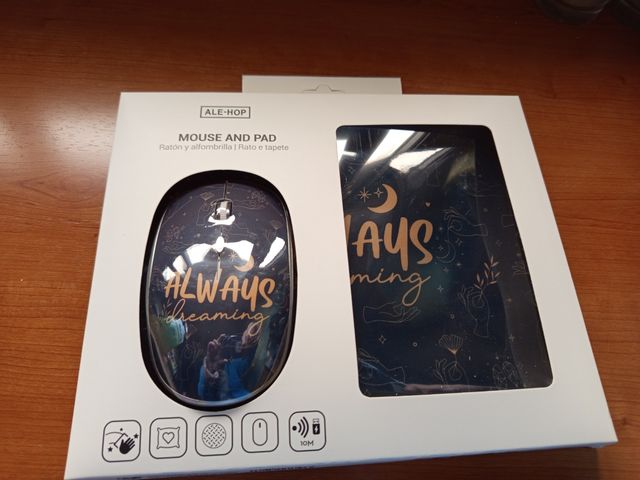 Ratón inalámbrico y alfombrilla 