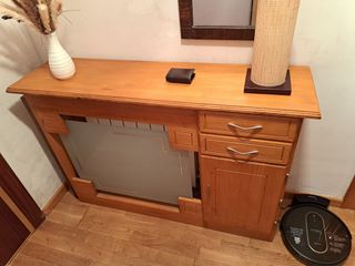 Mueble entrada cubre radiador