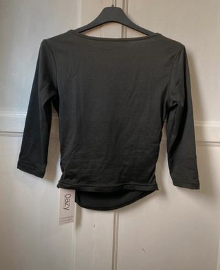 Top básico negro de shein