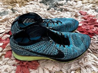 Nike Flyknit Racer Azul Talla 43