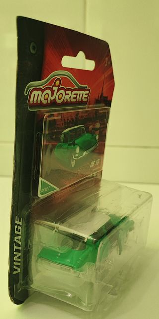 Coche DS 19 a escala - de coleccionista