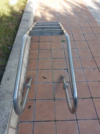 Escalera piscina 4 peldaños 