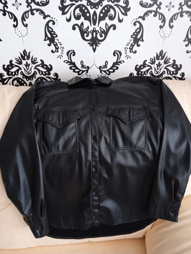 Sobrecamisa efecto piel