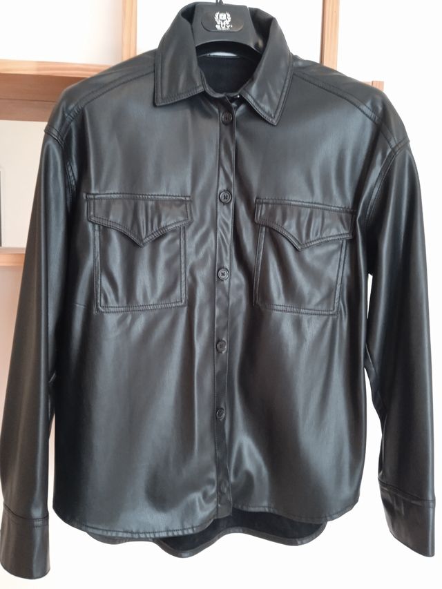 Sobrecamisa efecto piel