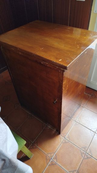 Maquina de coser Alfa antigua