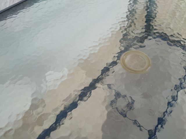 Mesa terraza y jardín