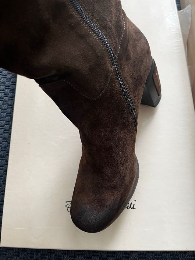 Botas ante talla 40
