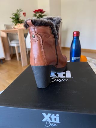 Botines de piel y pelo