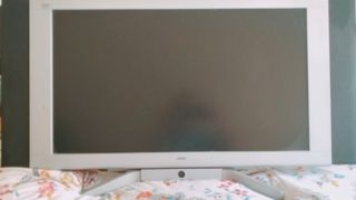 TV LOEWE 32"