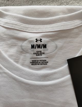 T-shirt under armour